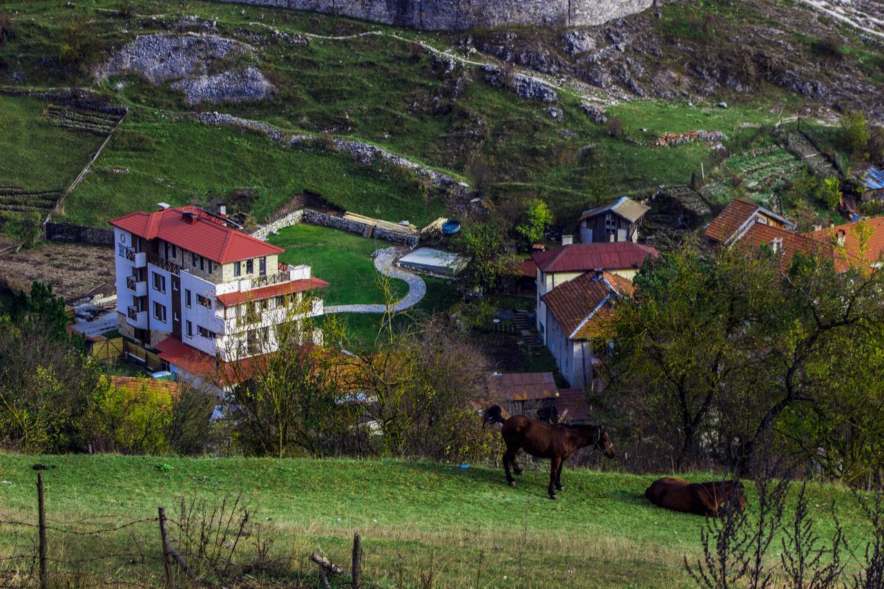 Trigrad Hotel Kültér fotó