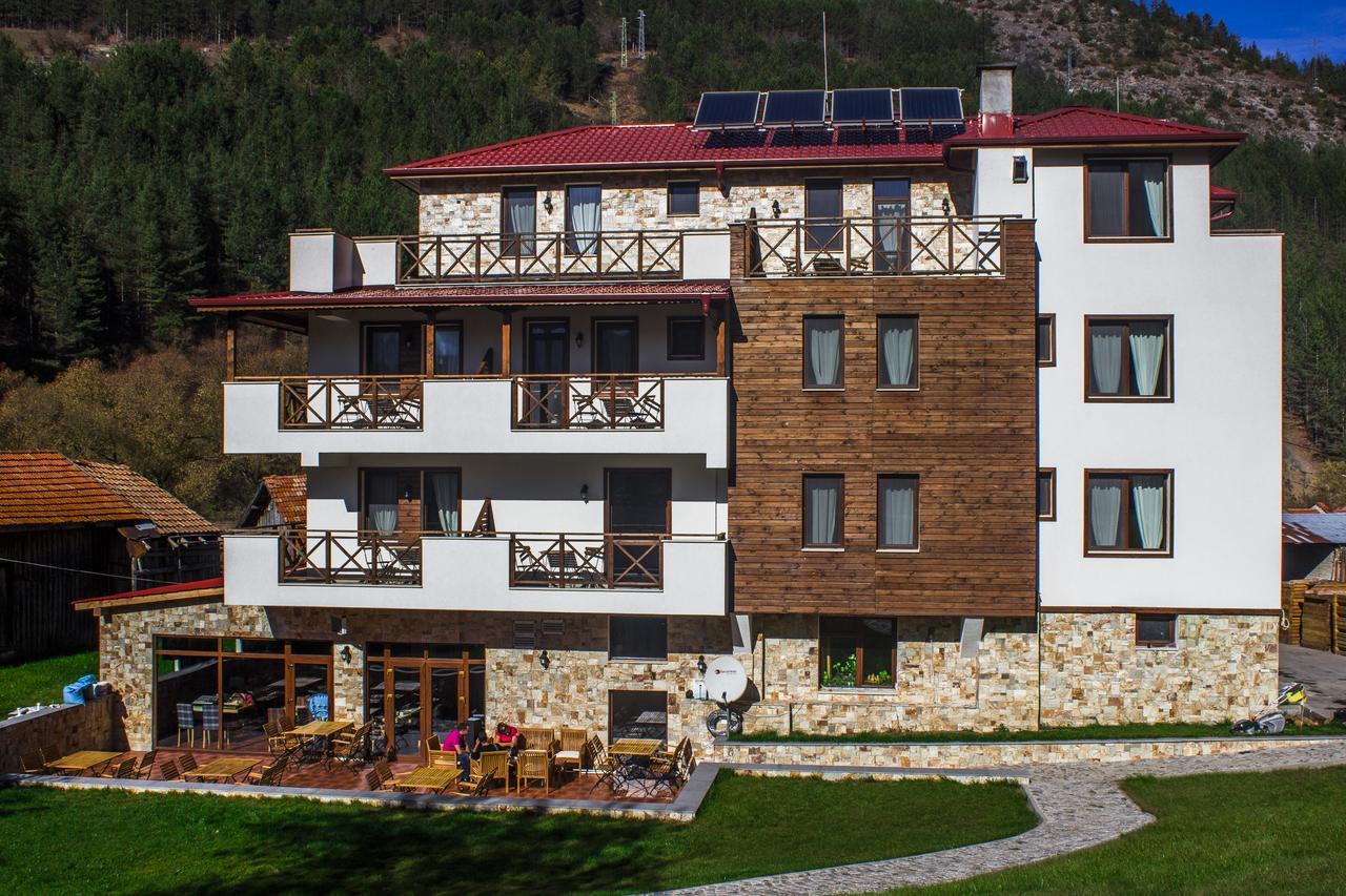 Trigrad Hotel Kültér fotó
